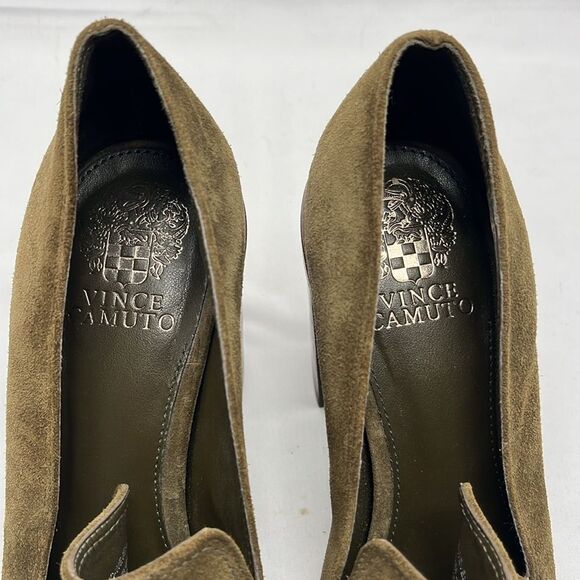 Verona Green Suede Vince Camuto Wevenly Stacked Heel Pumps - Picture 7 of 8